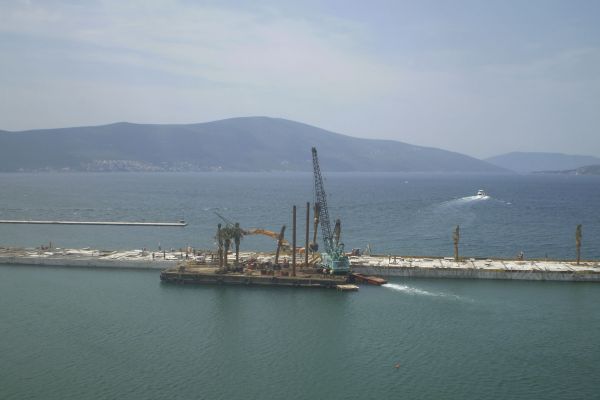 marina-p-m-jpg007415C6DE7-E1BD-1227-0A3F-3E3457F3BA75.jpg